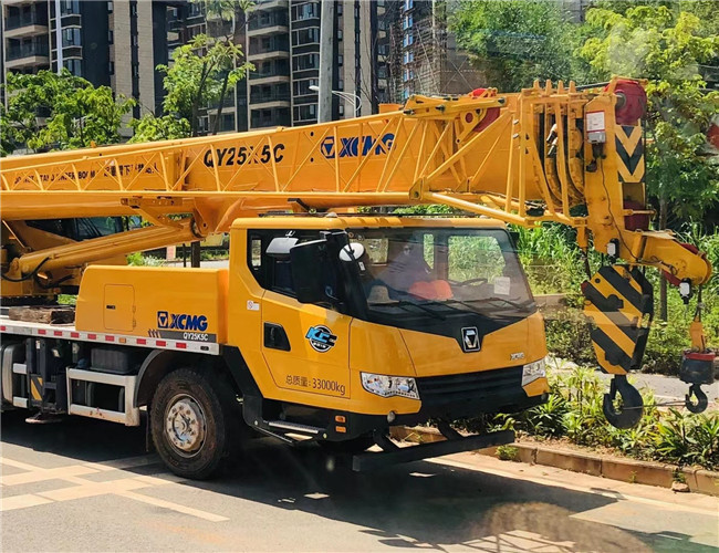 乌兰察布市大件设备吊装租赁吊车